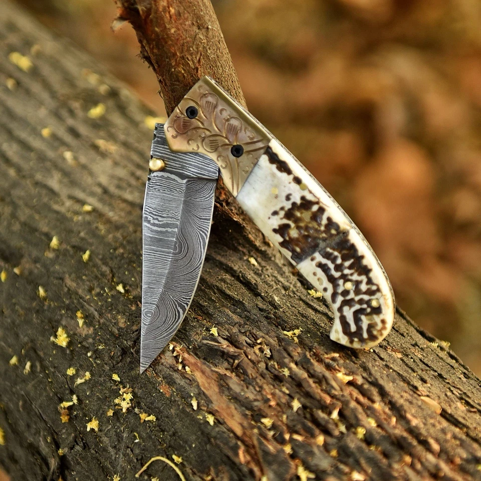 Damascus Folding Blade Pocket knife Most Unique Handle “ T “ Shell - Original - Image 2 of 4