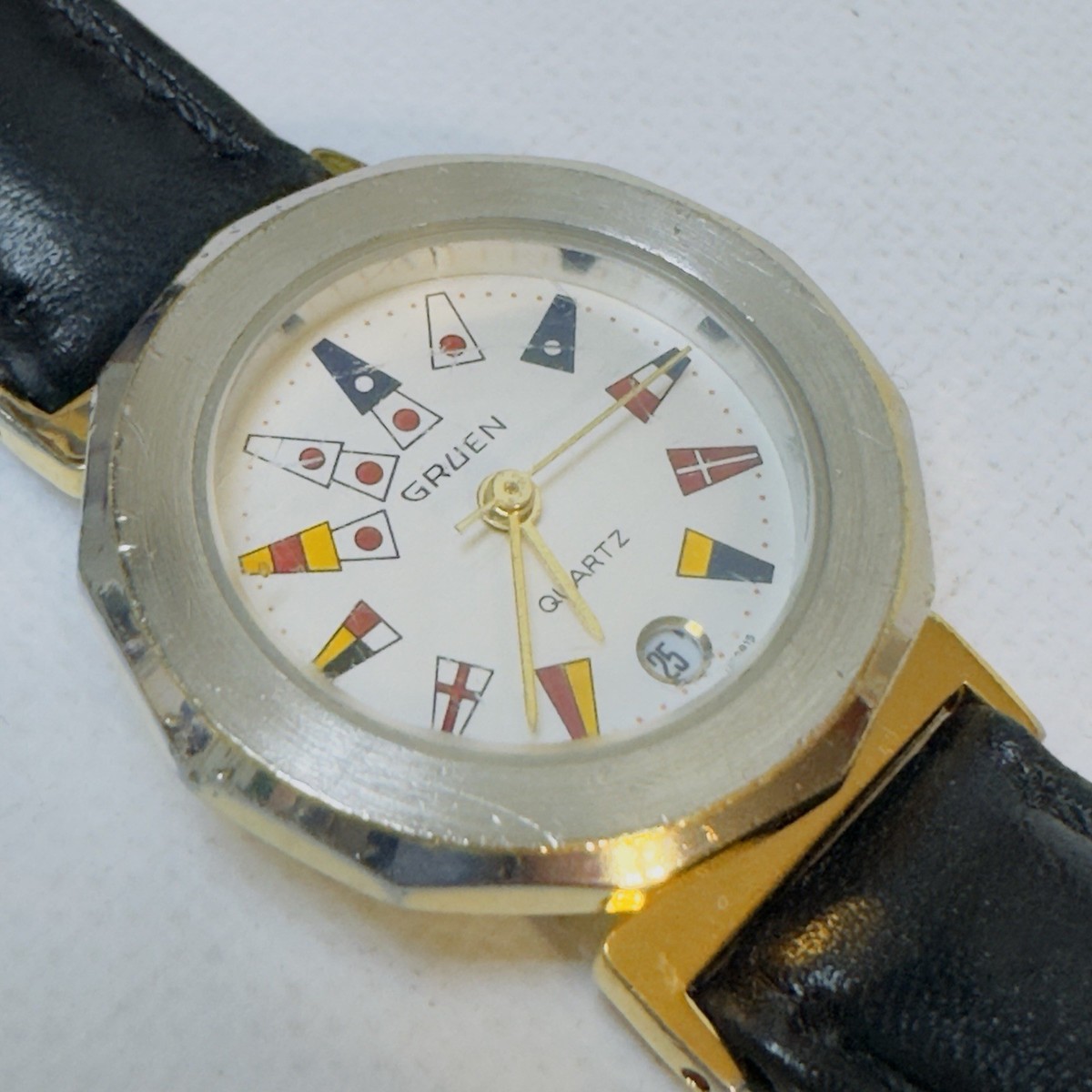 Vintage Gruen Nautical Flags Women display picture 1