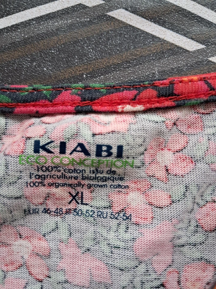 Robe taille XL 44-46 noir floral Kiabi - Photo 4/4