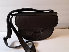 Columbia Carriel Leather Crossbody New Handbag  Black