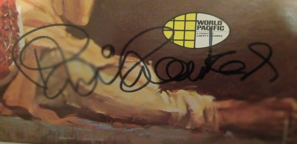 SALE-Ravi Shankar - Sound of the Sitar Hand Singed LP By RAVI SHANKAR,W/Photo - Image 4 of 4