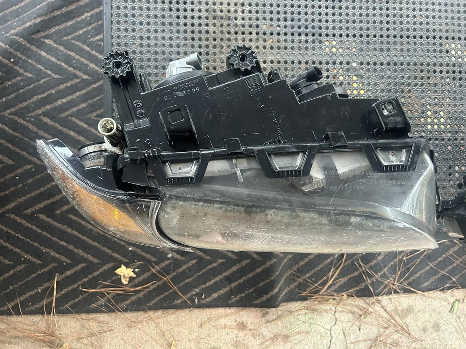 Faros bmw 325i 2004 Foto 2 de 4