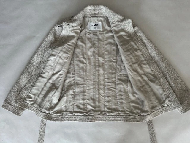 BLAZER CHANEL $3425 FANTASY TWEED CON CINTURA (EASY CHIC A MUST HAVE)!!!!