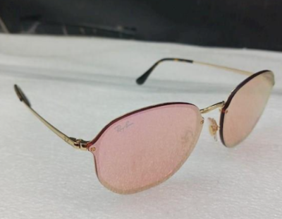 Ray-Ban \