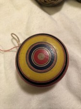 Wood Wooden Yoyo yo yo red, yellow and blue