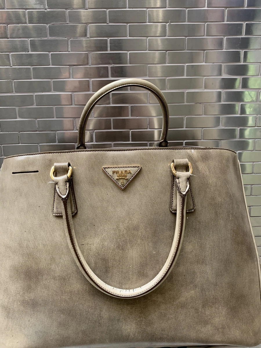 Authentic PRADA Beige Saffiano Double Zip Lux Nero Leather Large Tote bag