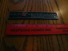 Ceti Vehiculos Una Empresa Name Plate Emblem Advertising Dealership Script 