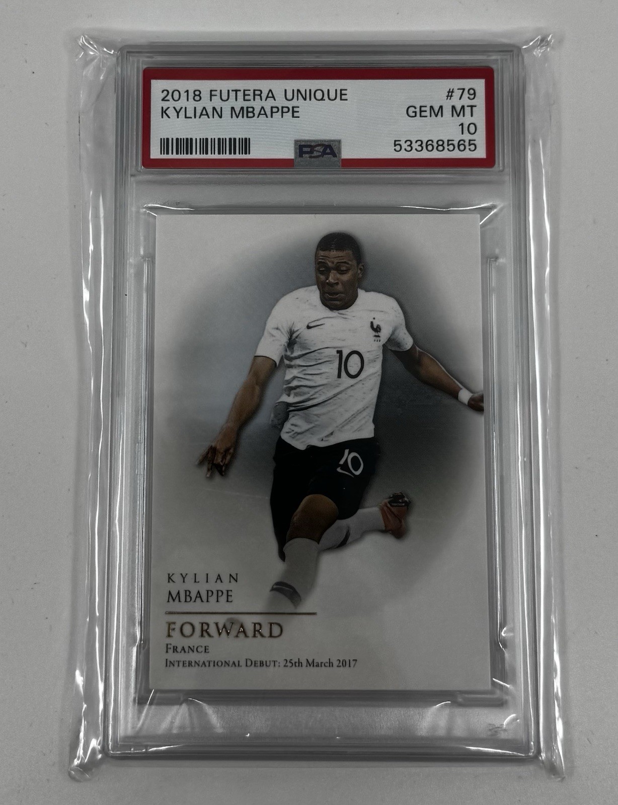 KYLIAN MBAPPE ROOKIE 2018 FUTERA UNIQUE #79 INTERNATIONAL DEBUT PSA 10 MINT RC