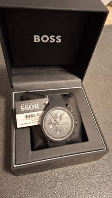 BOSS Herren 44 mm Chronograph Quarz Uhr Velocity 1513720