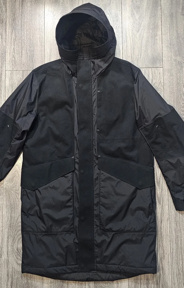 Jaqueta Parka Nike Sportswear Preenchimento Sintético Preta CZ2867-010 Masculina Tamanho Médio - Imagem 3 de 4