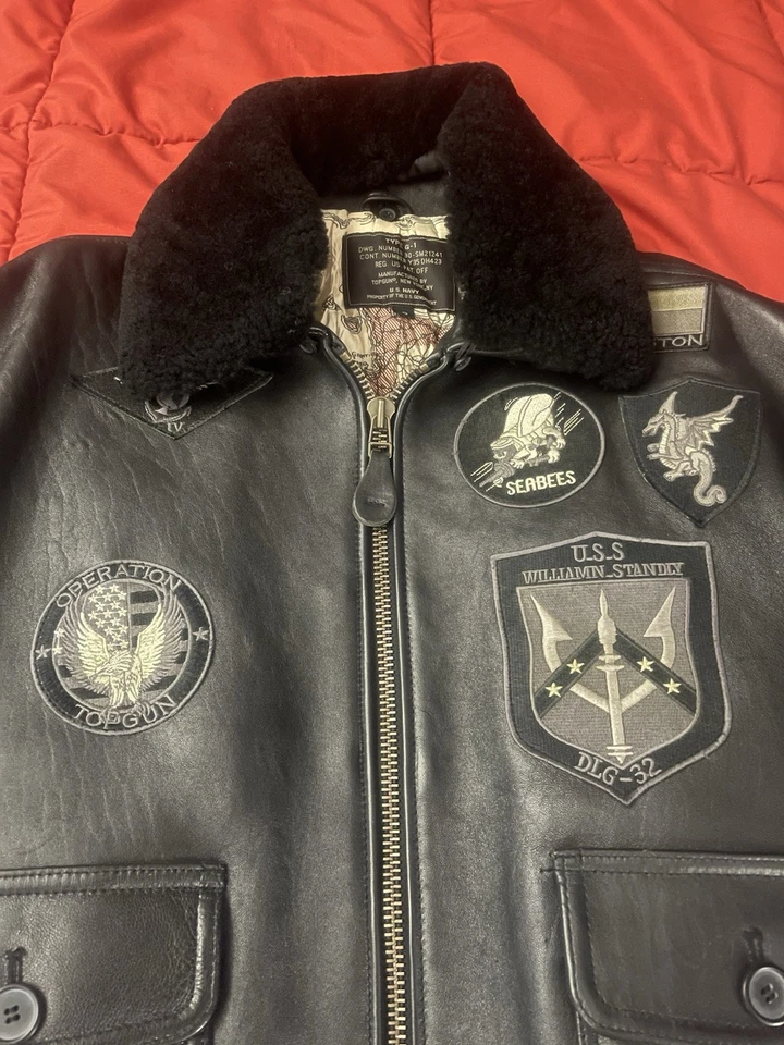 TOP GUN 官方签名系列黑色皮革夹克正品男式 S 码 — 第 2/4 张图片