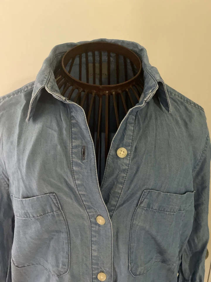 Camisa vaquera ligera con botones manga larga Athleta XXS Foto 3 de 4