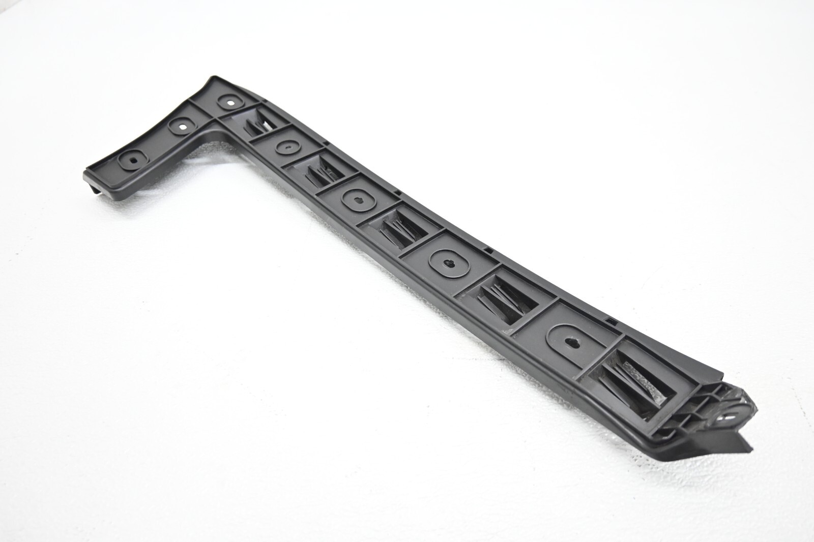 ⭐ 06-12 Bentley Continental Rear Right Bumper Guide Bracket Mount Support Oem