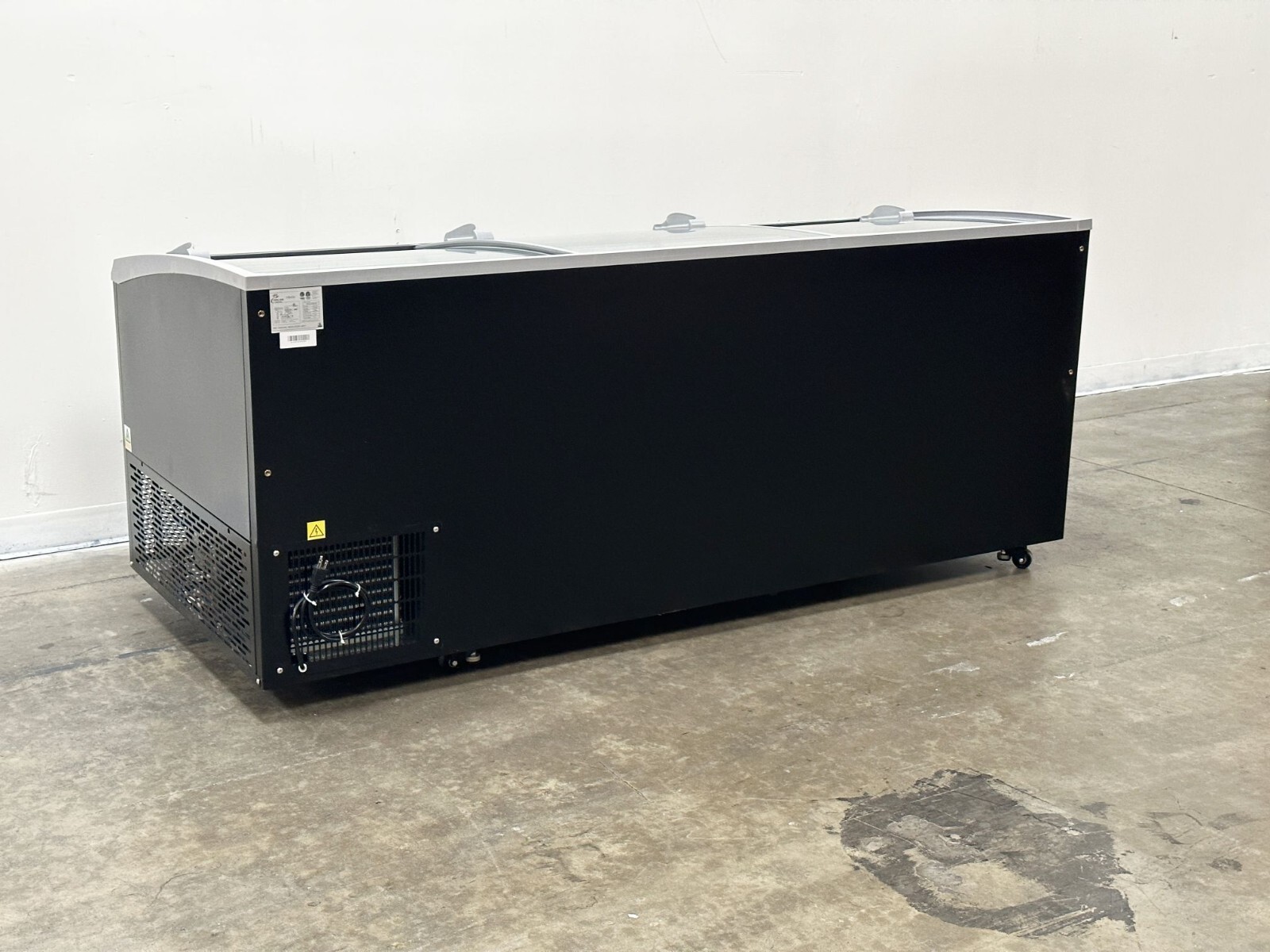 NEW 83" Commercial Market Grocery Chest Freezer Display Island Merchandiser NSF