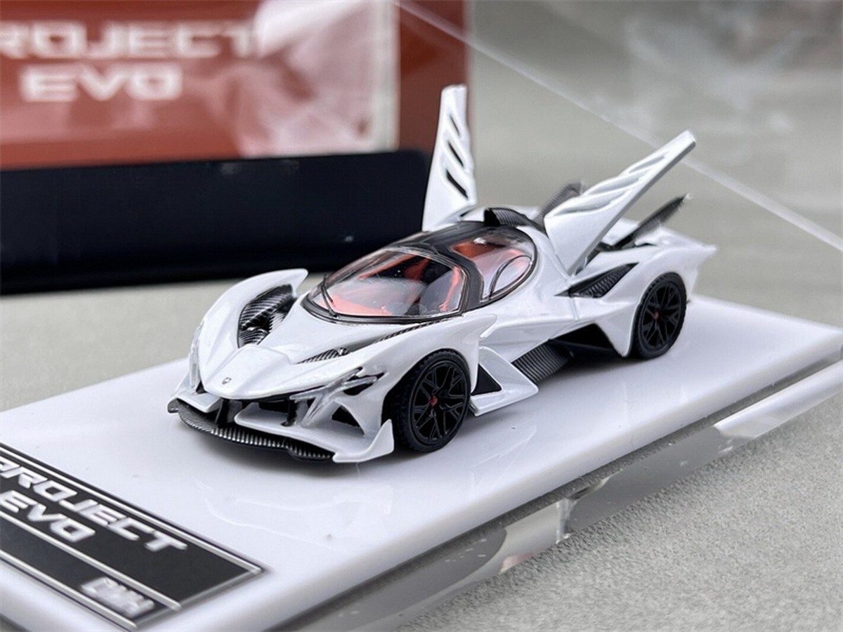 DMH 1/64 Scale Apollo Project Evo White Diecast Car Model Toy Gift