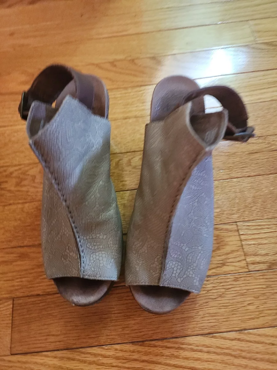 Dansko reggie cheap 39