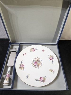 Royal Worcester Fluted Cake Plate and Server Set