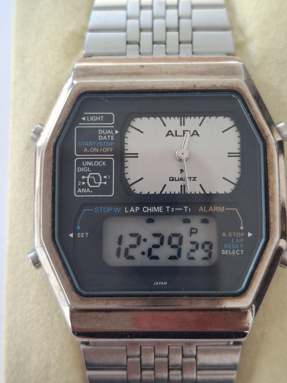 Seiko Excellent Ana-Digi Vintage Bracele Condition, rare Y651-5040 Original Alba - VintageWatches.PK Seiko Excellent Ana-Digi Vintage Bracele Condition, rare Y651-5040 Original Alba - vintagewatches.pk