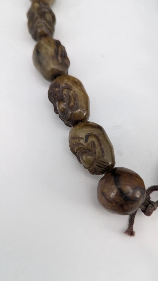 Eighteen Arhats Buddha beads Rosary Prayer beads necklace , Very Good Condition - Image 3 of 4