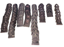 Set of 61 Wooden Skull Tags -Party -Gift -Halloween -Christmas Tree Ornaments