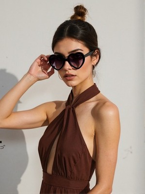 Women's Oversized Heart Shape Sunglasses Cute Retro Love Festival Fashion UV400