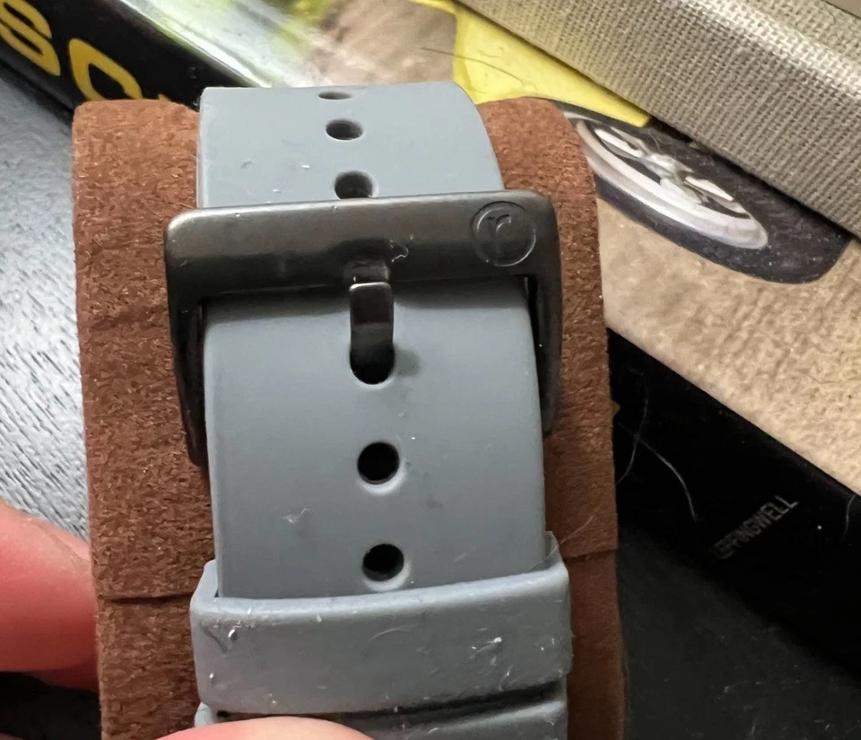 Reloj gris Red Line Specialist Dual Time para hombre  Foto 2 de 3