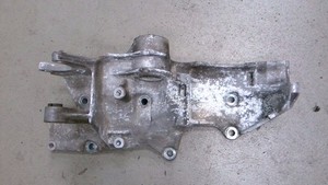 Träger Lichtmaschine 06B903143K 1595 CCM 74 KW VW Golf 1.6 Bj 1998 1 J Versand