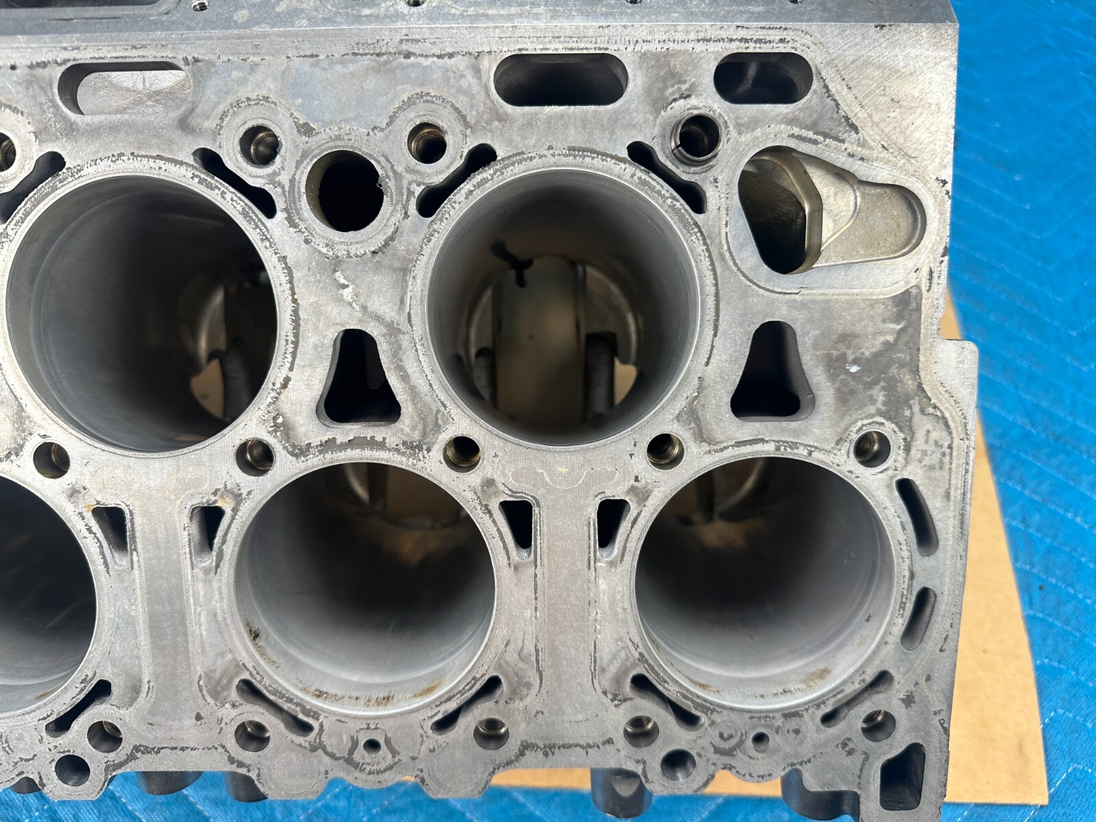 Bentley Contin Flying Spur 6.0L W12 BWR Engine Cylinder Block 29k 2006-2012 OEM