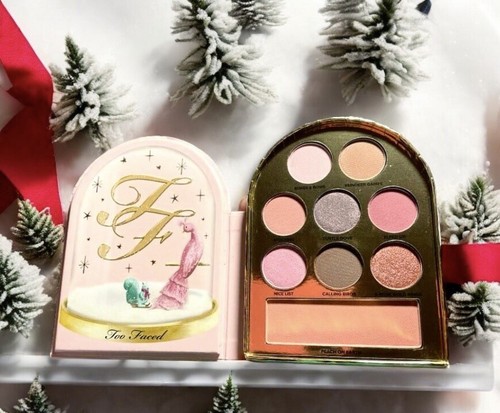 Too Faced Let It Snow Globes Makeup Collection - Limited Edition PALETTE NIB! - Picture 6 of 6