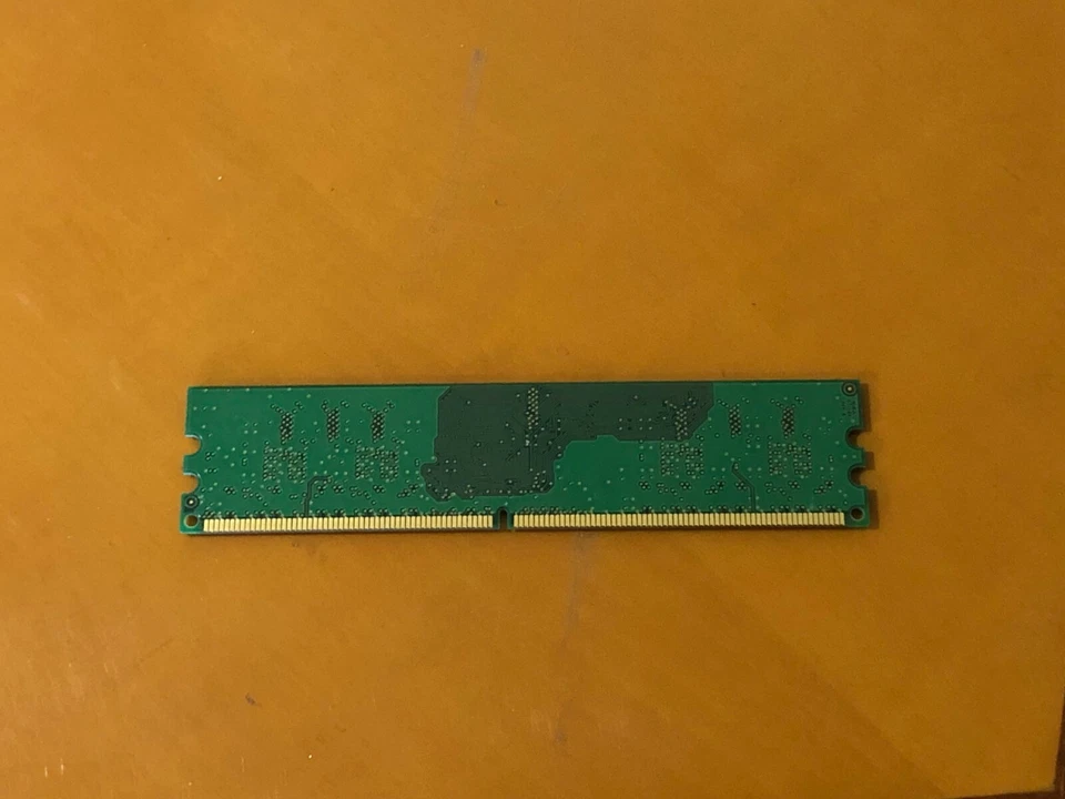 Samsung M378T3354CZ3-CD5 1Rx16 PC2-4200U P/N 355949-888 256MB Memory RAM - Image 4 of 4