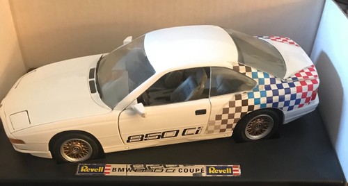 Revell BMW 850Ci Coupe Die-Cast 1:18 scale model rare Master Piece Edition - Picture 9 of 16