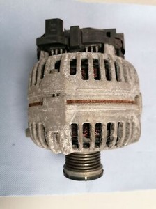 VW Scirocco 1.4 TSI 13 Lichtmaschine 140A 03C903023A 38897