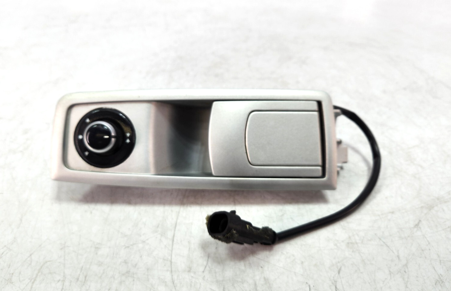 ✅ 11-16 OEM Ferrari FF Front Left Driver Side Interior Door Handle W/ Switch