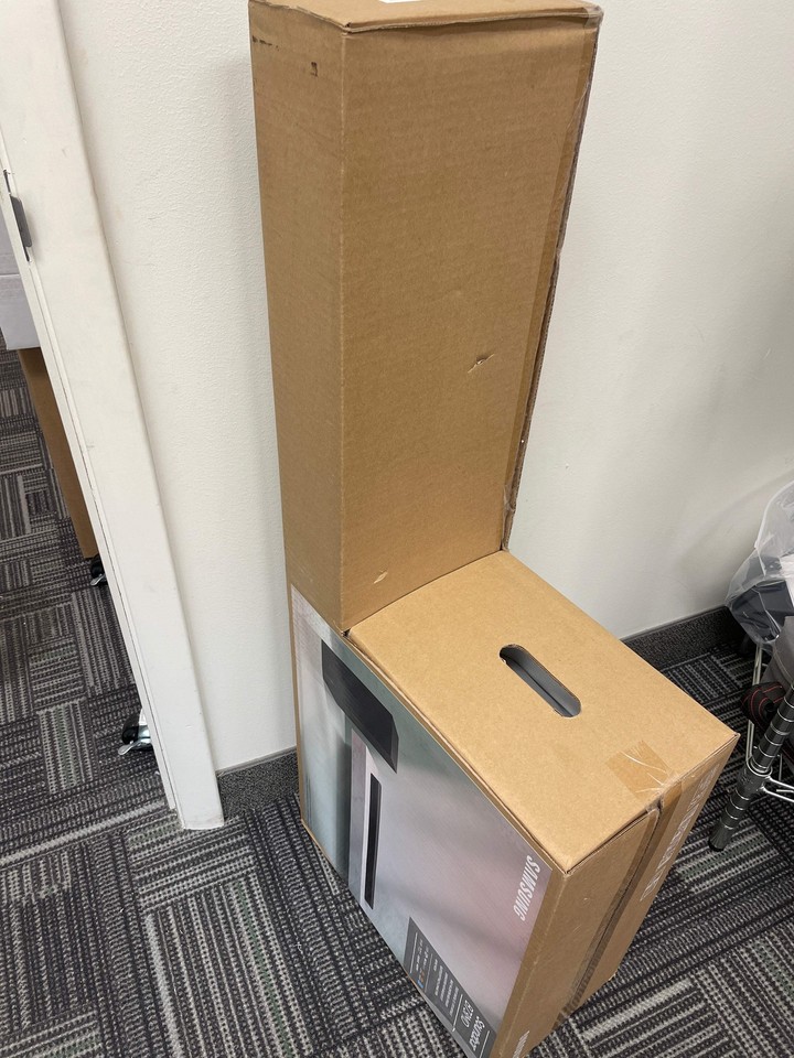 New Samsung Bluetooth Sound Bar Black B73MD With Subwoofer eBay