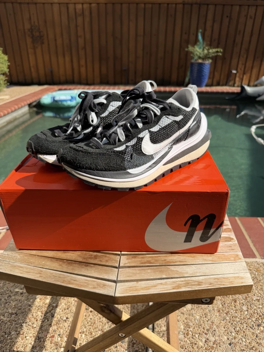 Nike VaporWaffle x Sacai Black for Sale | Authenticity Guaranteed
