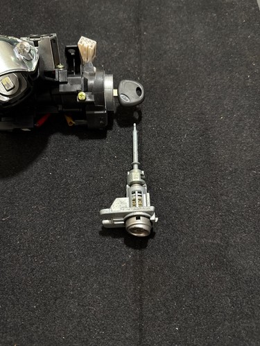 2014-2016 Kia Soul Ignition Switch Assembly with Key & Cylinder OEM - Picture 8 of 8
