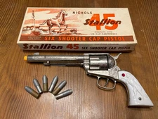 Vintage 1950’s NICHOLS  STALLION 45 With Box Cap Gun Pistol With Bullets Works