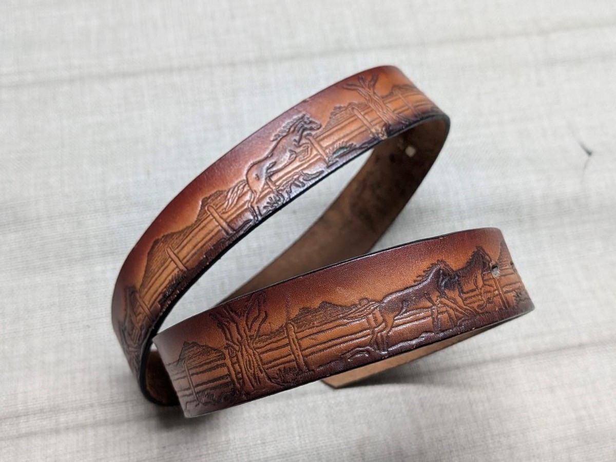 vintage TOOLED buckle belt HORSES cowhide leather 34 brown  display picture 2