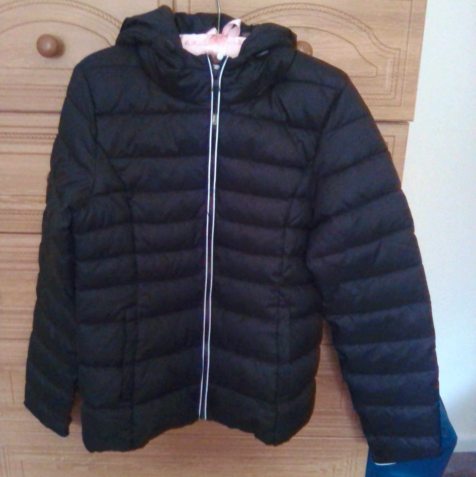 Only Play womens navy padded jacket size 34 chest. New with label. eBay UK