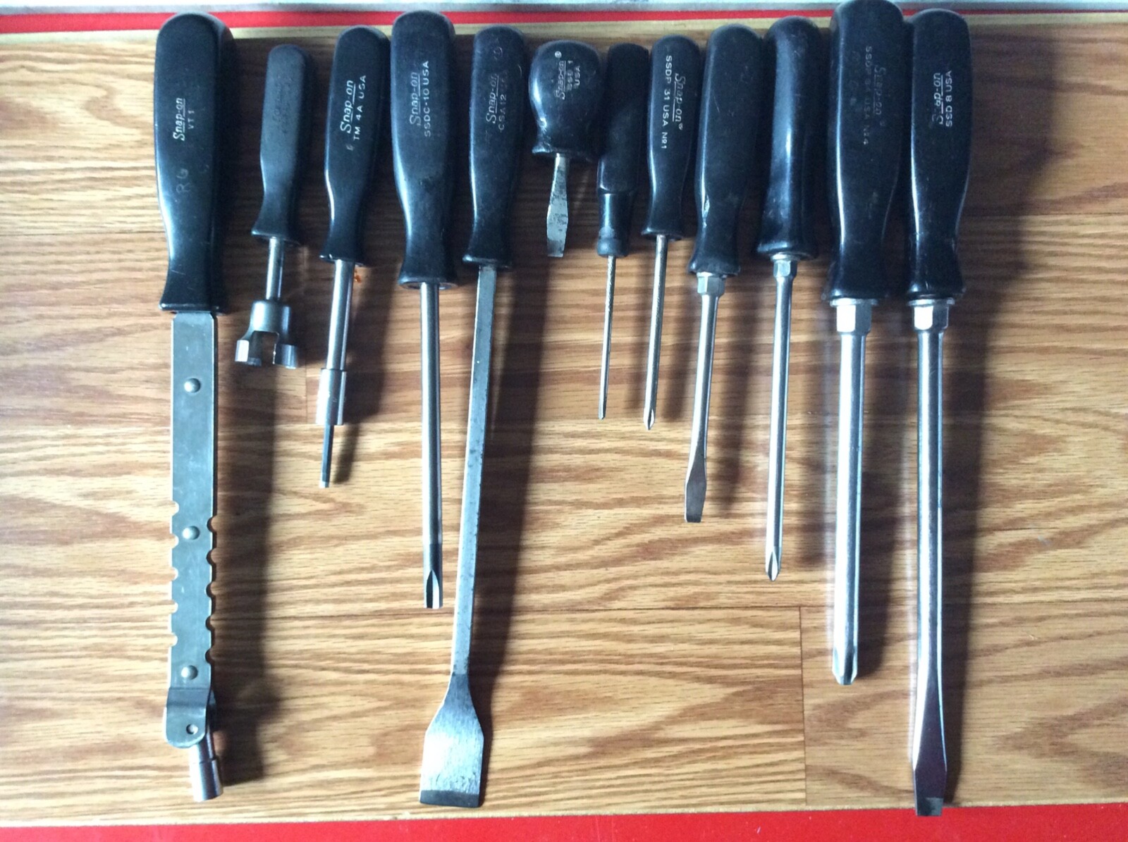 Lot Of 13 Snap On Vintage Black Handle Screwdrivers and Assorted Tools