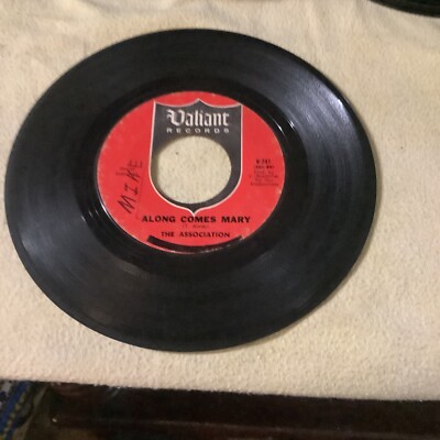 THE ASSOCIATION - ALONG COMES MARY - ORIGINAL VALIANT RECORDS 45 - EX ...
