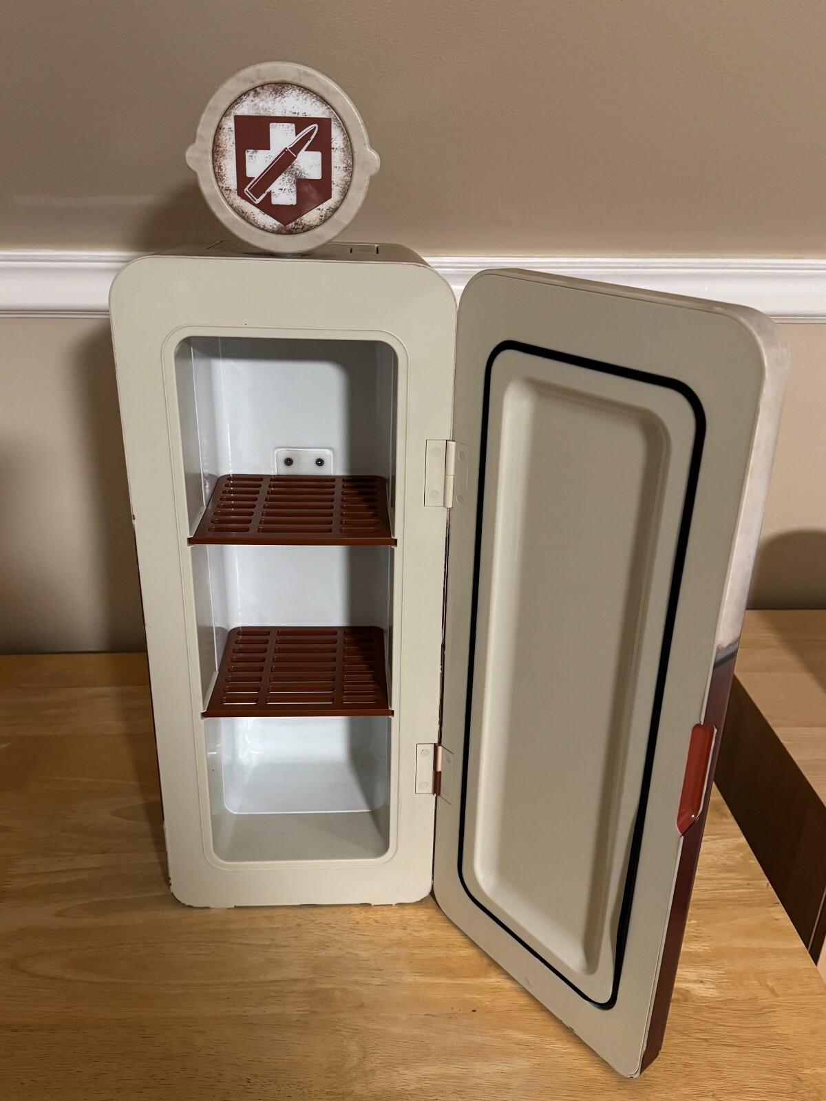 CALL OF DUTY BLACK OPS 3 JUGGERNOG EDITION MINI FRIDGE eBay