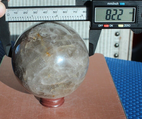 RAUCHQUARZ KUGEL 82,2 MM / 791 GRAMM - Bild 5 von 7