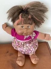 Cabbage Patch Kids 1978, 2005 Baby Girl Doll Brown Eyes Brown Hair Two Teeth 14"