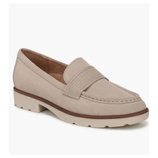 Vionic Corinne Loafer in Lucid Beige Size 6.5