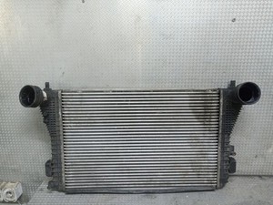 Volkswagen Touran I 2004 Ladeluftkühler 1K0145803 Diesel 77kW DEV440287