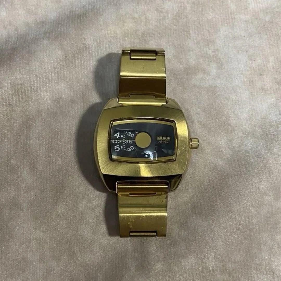 Citizen Independent 1481010 Quartz Gold & Black Dial Watch, Used