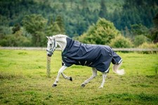 Horseware Rambo WUG lite Navy/Hunter 0g ohne Füllung Regendecke Paddockdecke