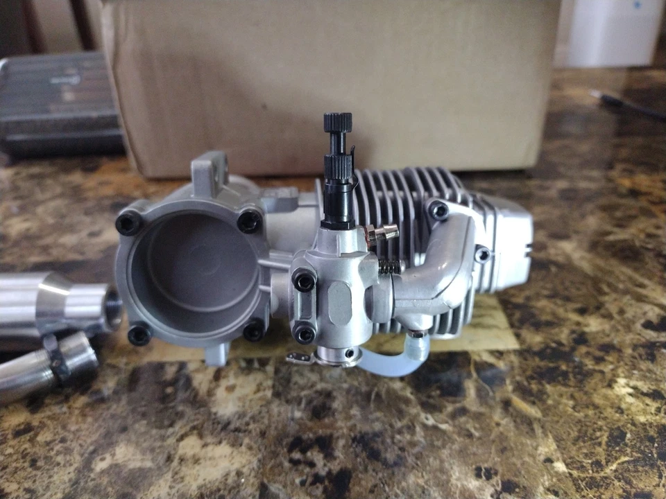 Rc Airplane Magnum XL FS 120 Engine  - Image 4 of 4