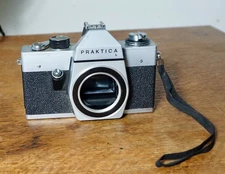 Praktica L, 35mm Camera Body. ISSUE, READ.. BODY ONLY